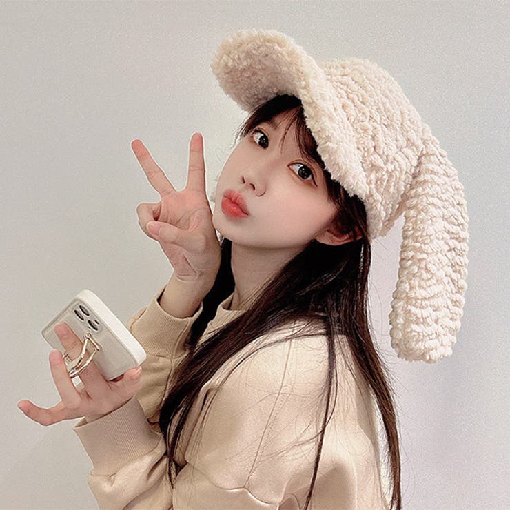 ライトベージュ