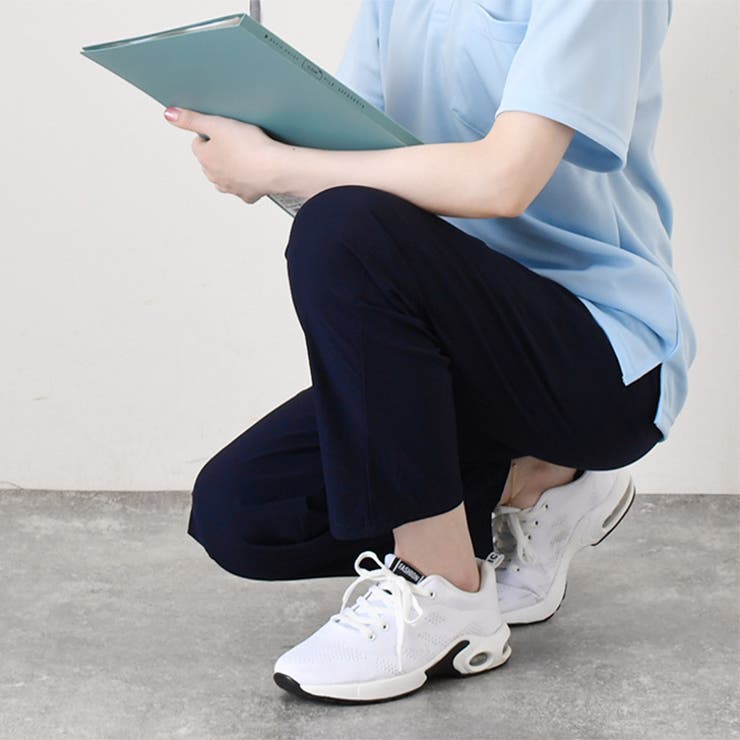 ネイビー