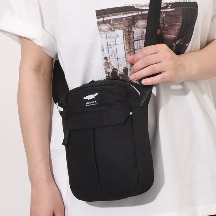 美品　レクサス　ポシェット　ショルダーバッグ　バッグ　バック　モンベル LEXUS COLLECTION 2024 SPRING／SUMMER