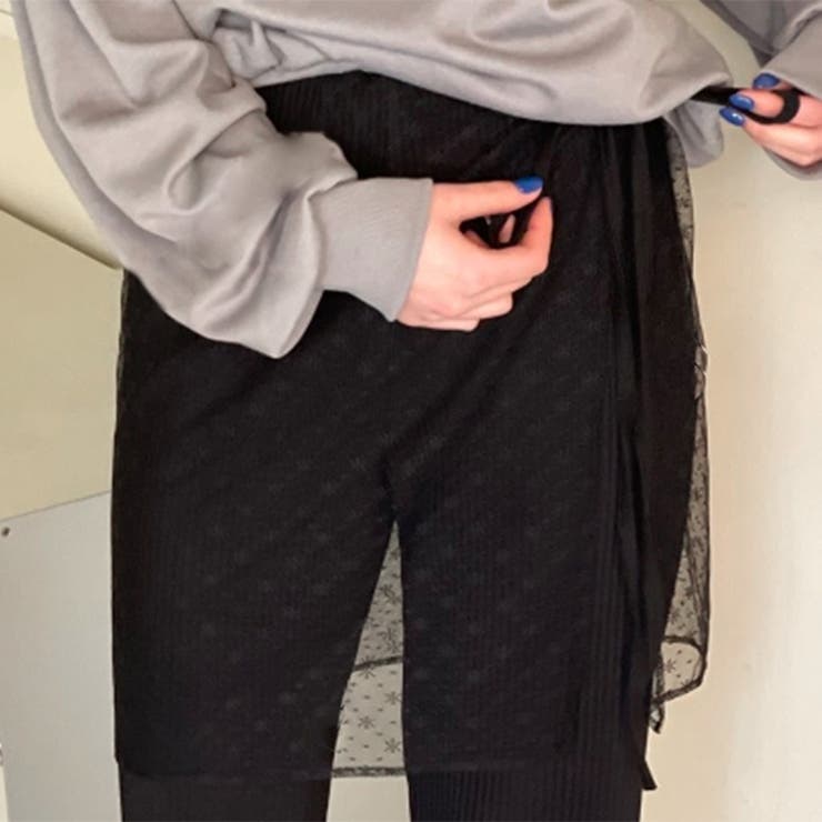 ブラック
