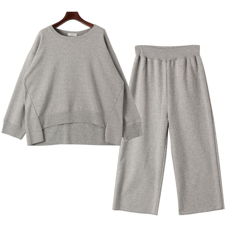 テールカットプルオーバー×ワイドパンツセットアップ