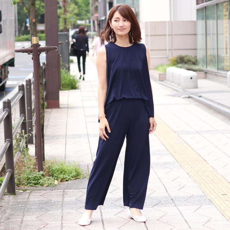 ノースリーブカットソー×ワイドパンツさらテロ