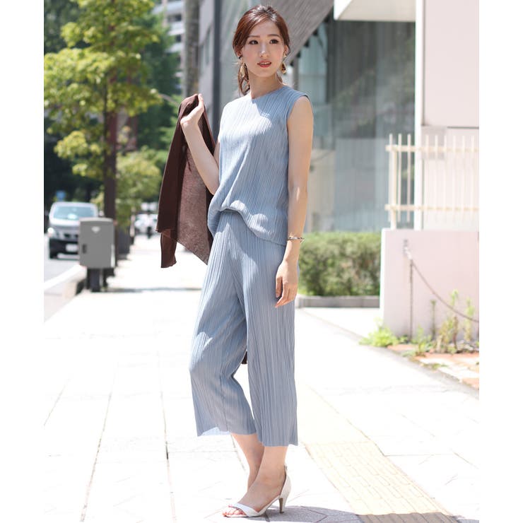 ノースリーブブラウスパンツセット
