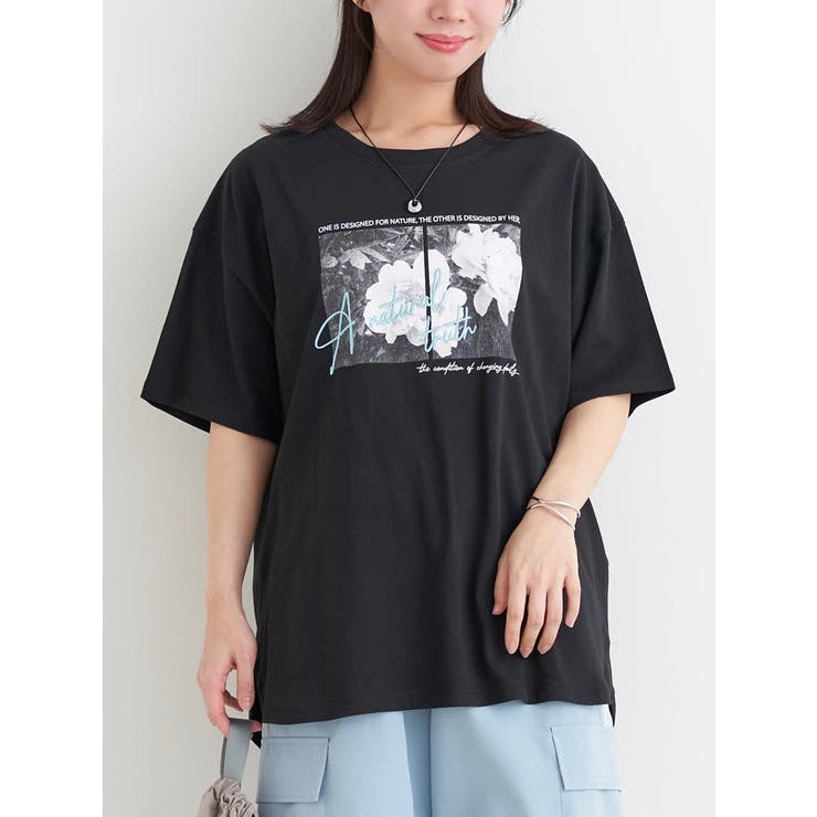黒 | 【接触冷感・UVカット】フラワーフォト×ロゴ刺繍Tシャツ | Re-J＆SUPURE