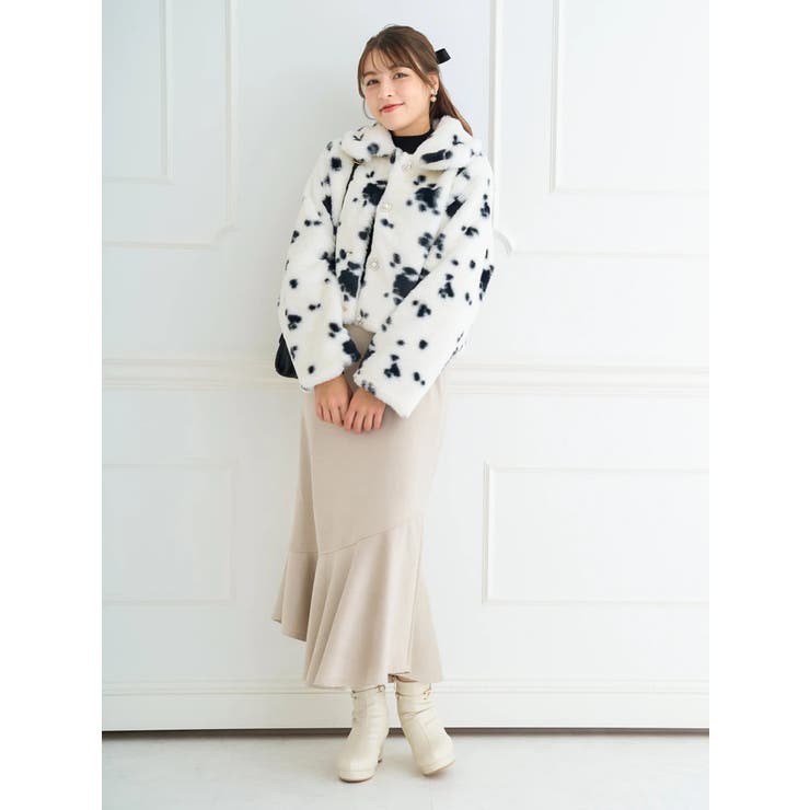 ❶美品♡ポケットビジューファースカートセットアップ ファーフードジップパーカー×ミニスカートセットアップ[tu935