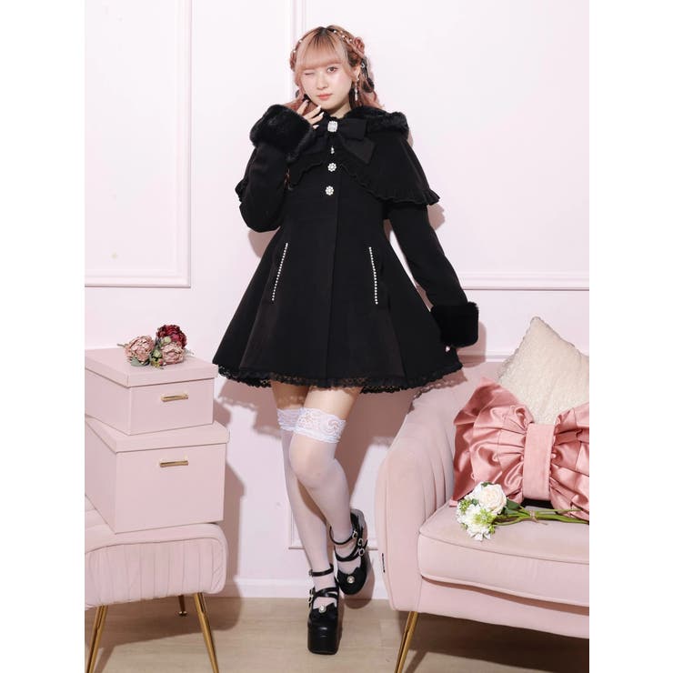 NOEMIE ノエミー ドーリーフードケープフレアコート