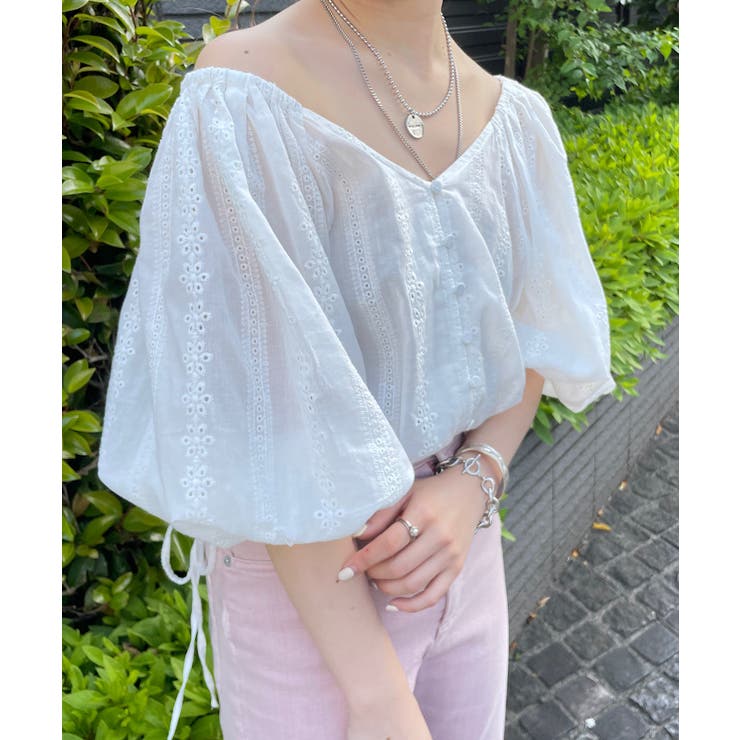 Who S Who Chico クロップドボリューム袖刺繍bl 品番 Palw Pal Group Outlet パルグループ アウトレット のレディースファッション通販 Shoplist ショップリスト