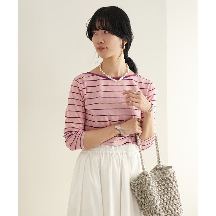 【新品】SHENERYバックVボーダーカットソー SHENERY（シーナリー）の「バックVボーダーカットソー（Tシャツ