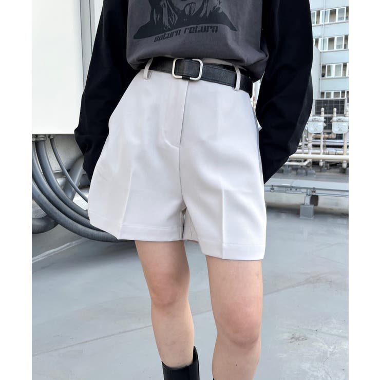 かよ様BRIEFING ホワイト ショートパンツ 0000774287_p01_01.jpg