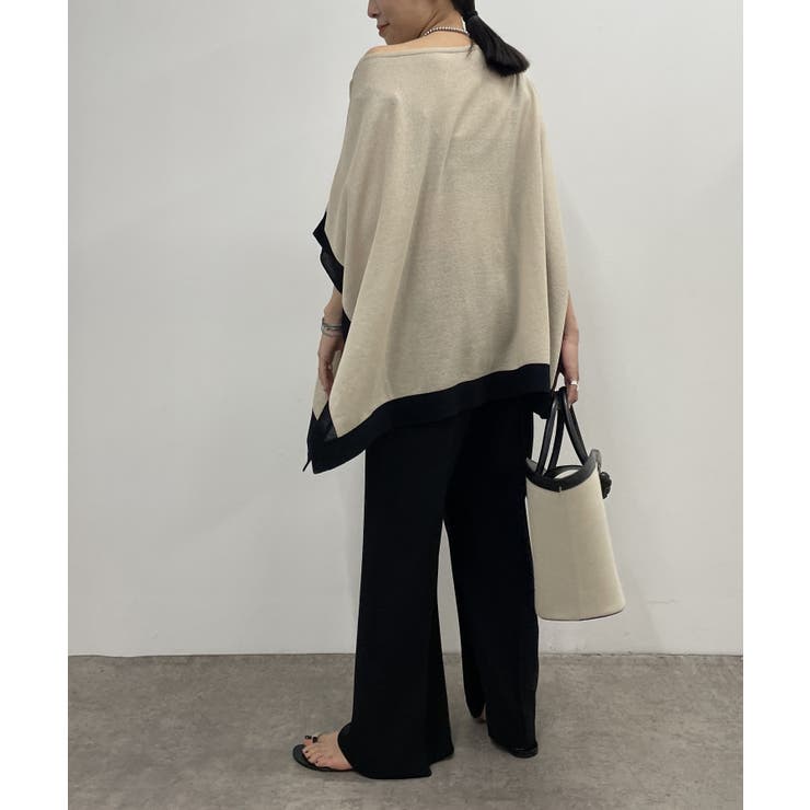 新品タグ付【Loungedress】ポンチフーディー　オフホワイト Loungedress ポンチパーカー オフホワイト （Loungedress