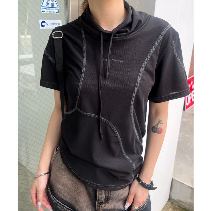 WHO'S WHO gallery】フューチャーロゴハイネックトップス[品番