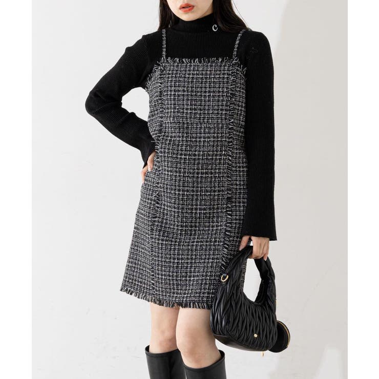 M me eme／Off-the-shoulder feather long knit dress (eme10428