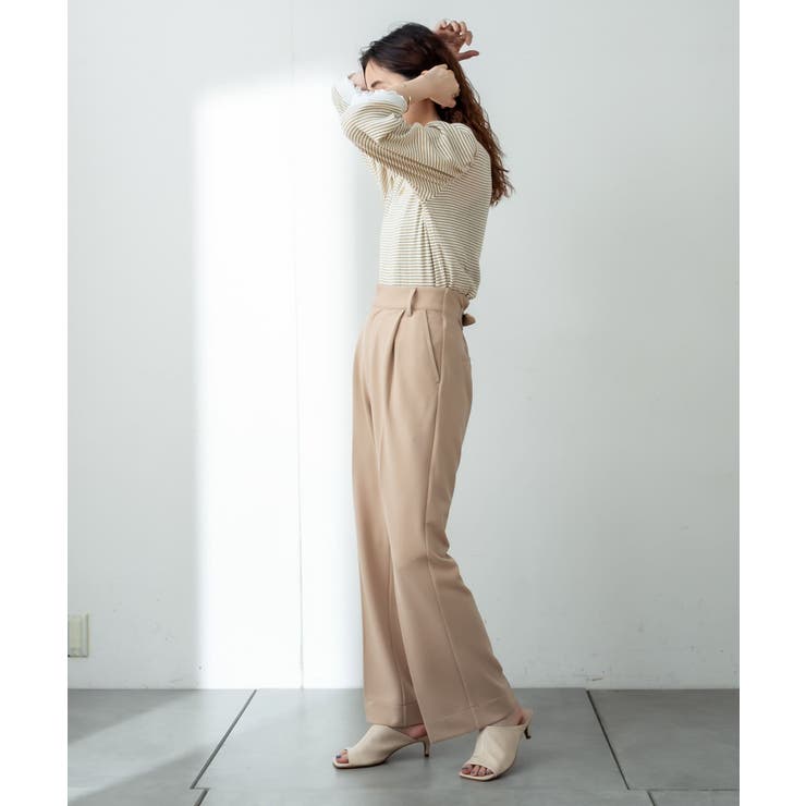 【未使用】VIVA HEART　センタープレス ストレッチパンツ　82　コーラル 未使用】VIVA HEART センタープレス ストレッチパンツ 82