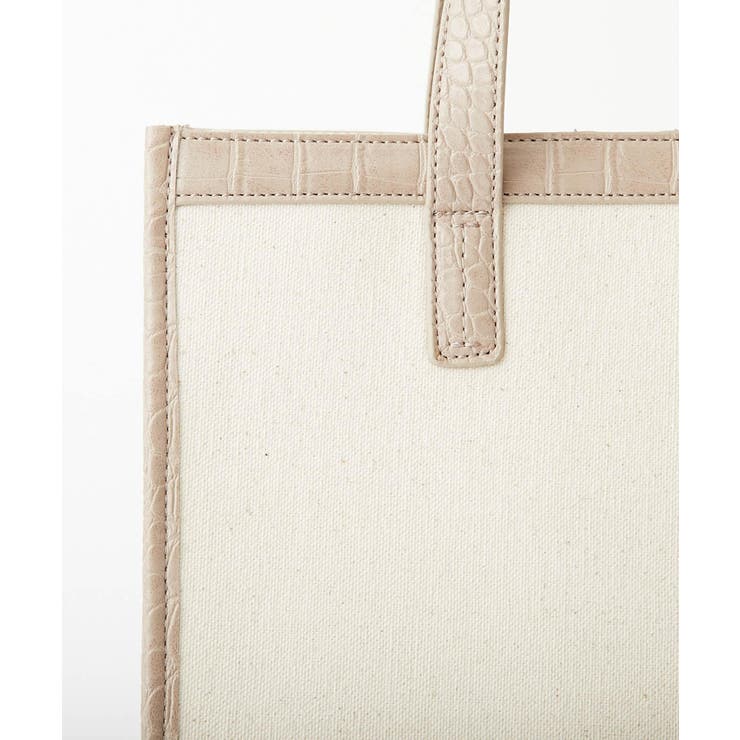 pium パスケース付きスクエアパイピングトート パスケース付きスクエアパイピングトート – pium