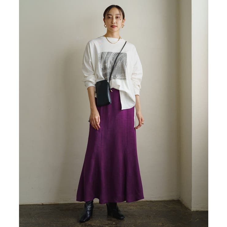 LOUNGEDRESS　スクエア　ロンT LOUNGEDRESS（ラウンジドレス）の「スクエアロンT（Tシャツ