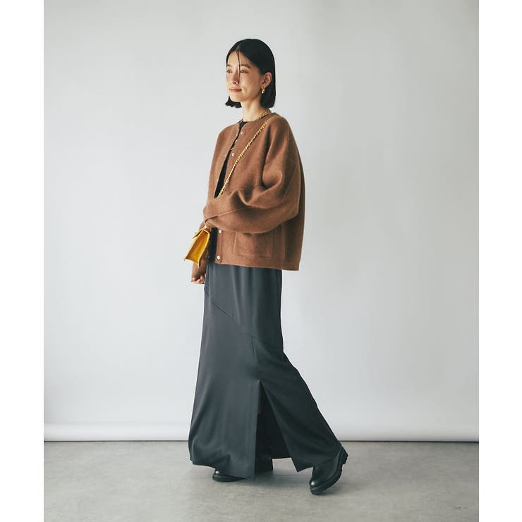 美品【RIVE DROITE リブドロワ】サテンプリーツ ロングスカート〈38〉 美品【RIVE DROITE リブドロワ】サテンプリーツ ロングスカート