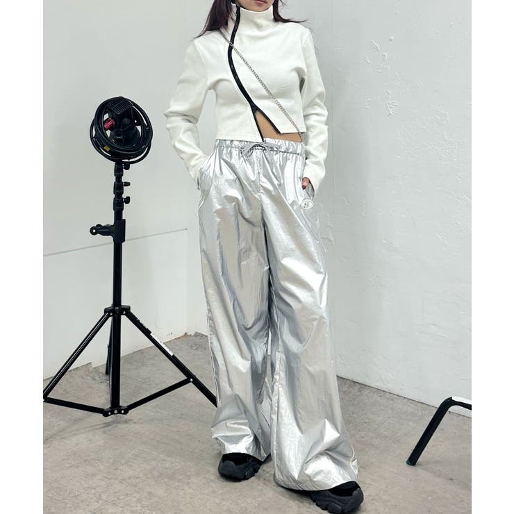 WHO'S WHO gallery】Sロゴナイロントラックパンツ[品番