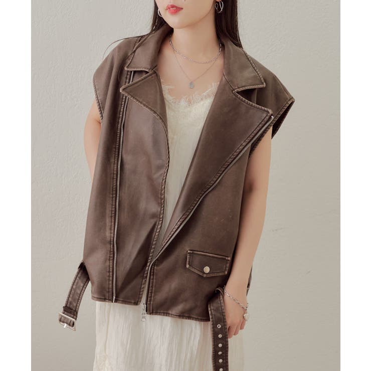 ZARA フェイクレザーベスト - メルカリ