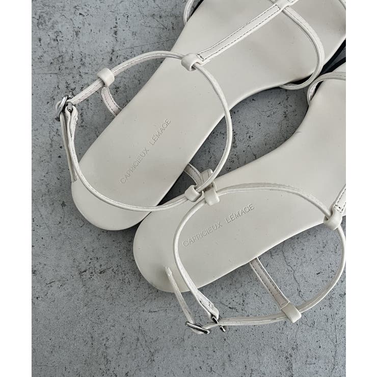 CAPRICIEUX LE'MAGE】Tストラップフラットサンダル[品番