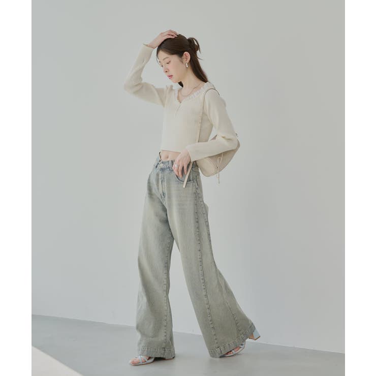 専用　19AW ドッキングニット　左胸ボタン　カーデ　フリル　ハイネック 専用 19AW ドッキングニット 左胸ボタン カーデ フリル