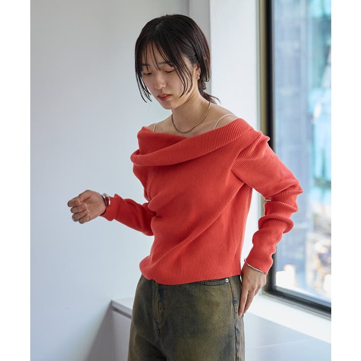 machatt オフショル　リブニット 大人気のオフショルダーリブニットのご紹介です！ 1枚で華やかさ