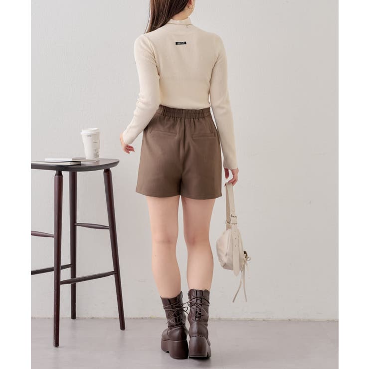 Chico オーバーダブルジャケット チャーム付タックショートパンツ