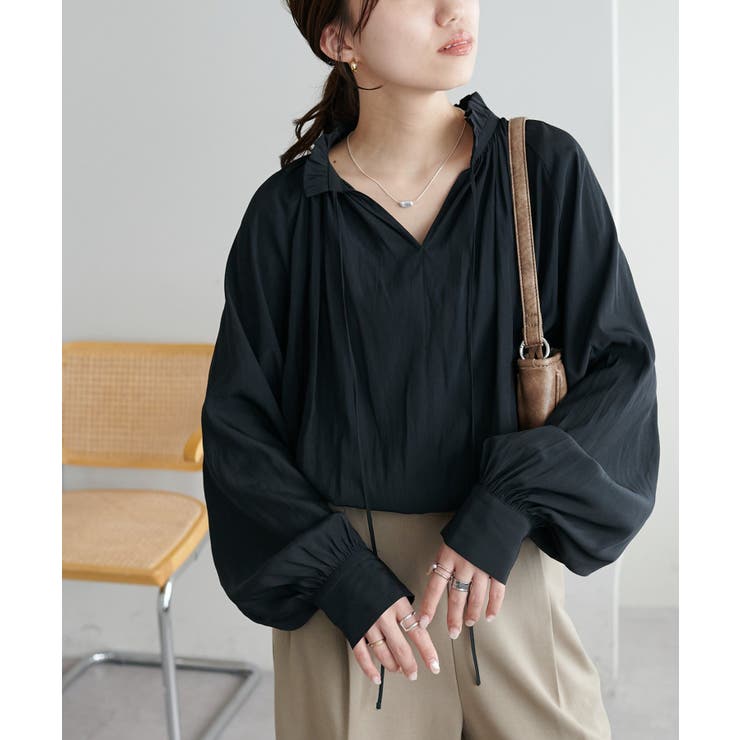 【Discoat】メモリーサテンギャザースキッパーブラウス | PAL GROUP OUTLET | 詳細画像10 