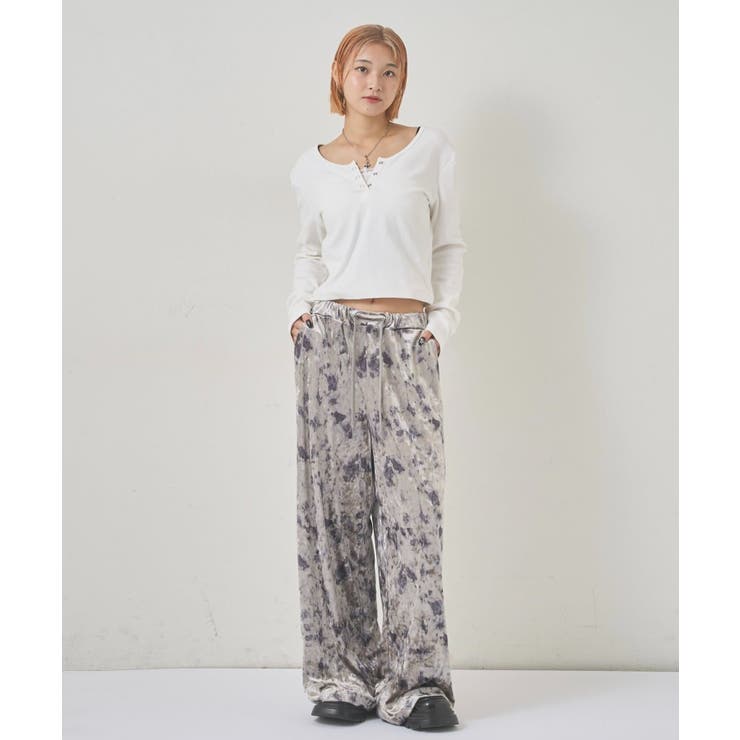 【WHO'S WHO gallery】花柄ベロアイージーパンツ | PAL GROUP OUTLET | 詳細画像5 