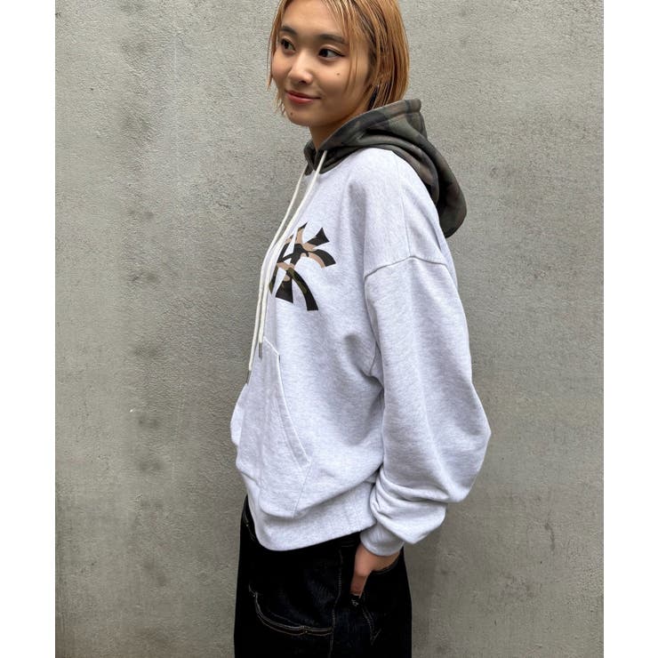 【WHO'S WHO gallery】KOOKYN KYカモ柄切り替えフーディ | PAL GROUP OUTLET | 詳細画像3 