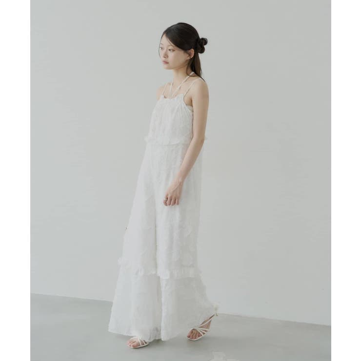 WHT | 【Chico】シアーフラワーホルターネックベアサロペット | PAL GROUP OUTLET