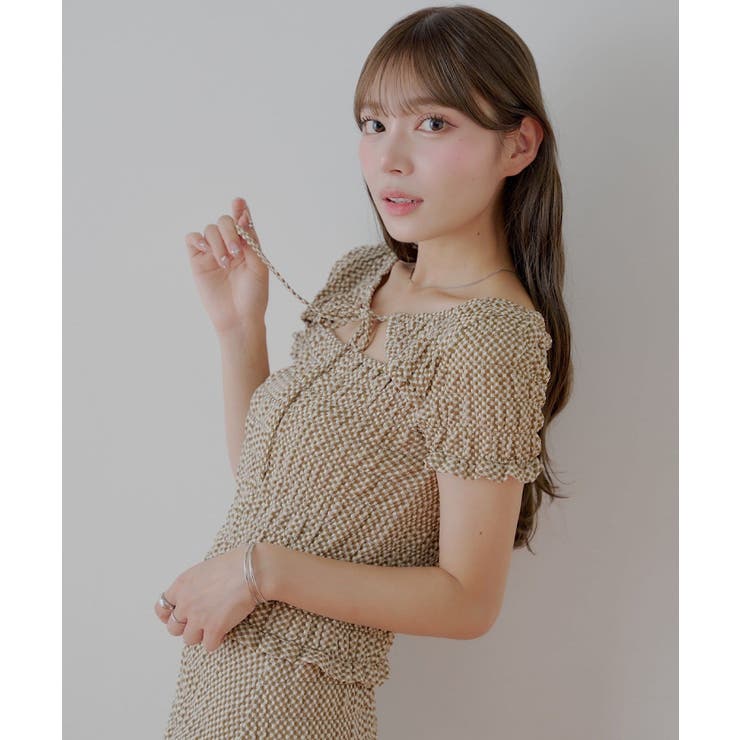 BRN | 【Chico】ギンガムフロントリボンボレロデザインT | PAL GROUP OUTLET