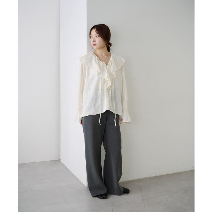 【SHENERY】ニュアンスフリルカラーブラウス | PAL GROUP OUTLET | 詳細画像1 