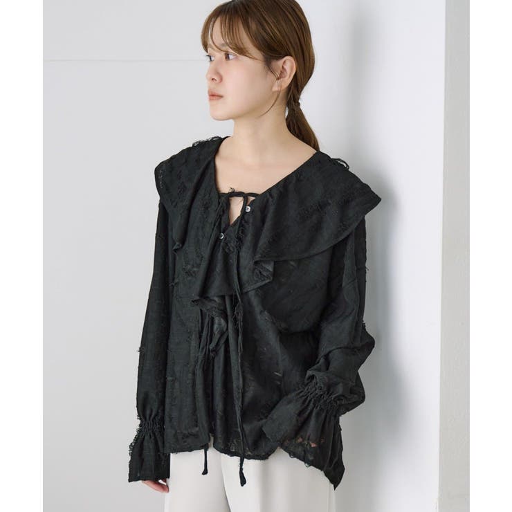 BLK | 【SHENERY】ニュアンスフリルカラーブラウス | PAL GROUP OUTLET