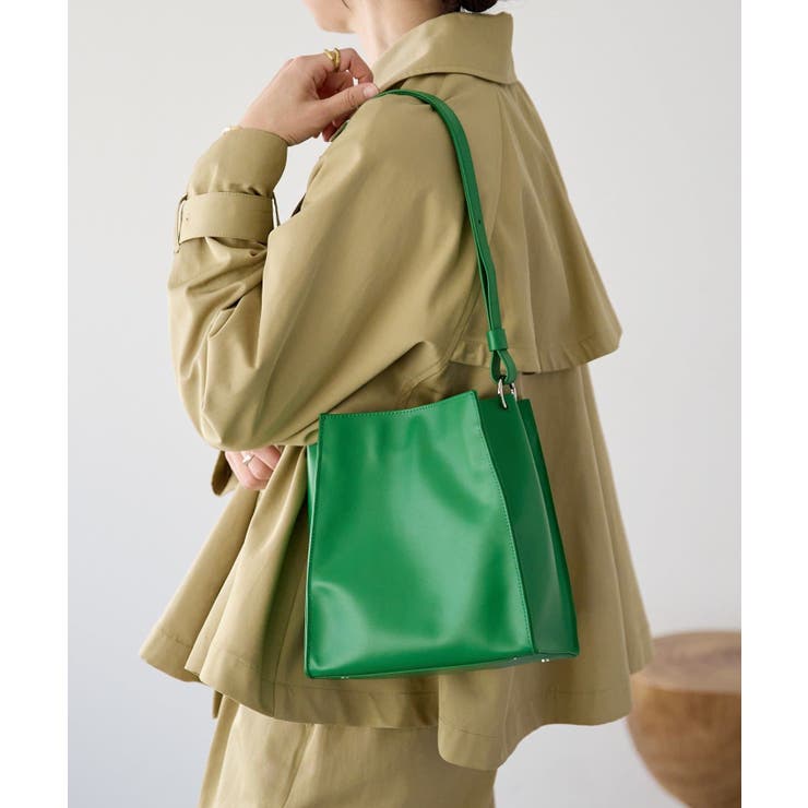 【RIVE DROITE】スムース牛革スクエアショルダー | PAL GROUP OUTLET | 詳細画像4 