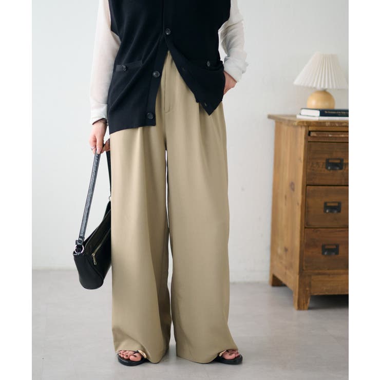 ベージュ | 【Discoat】サイドベルト付きワイドパンツ | PAL GROUP OUTLET