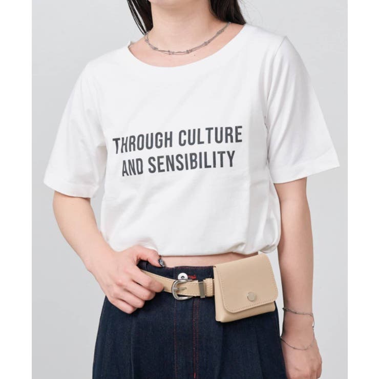 WHT | 【Kastane】B メッセージゴシックロゴTEE | PAL GROUP OUTLET