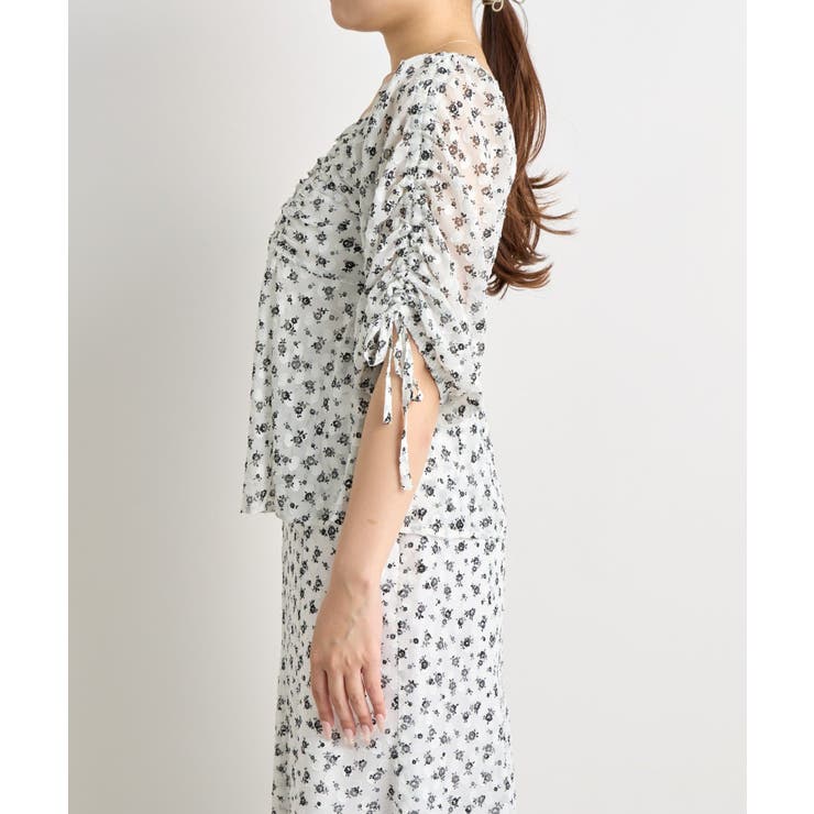 【La boutique BonBon】単色小花ptドロストスリーブBL | PAL GROUP OUTLET | 詳細画像12 