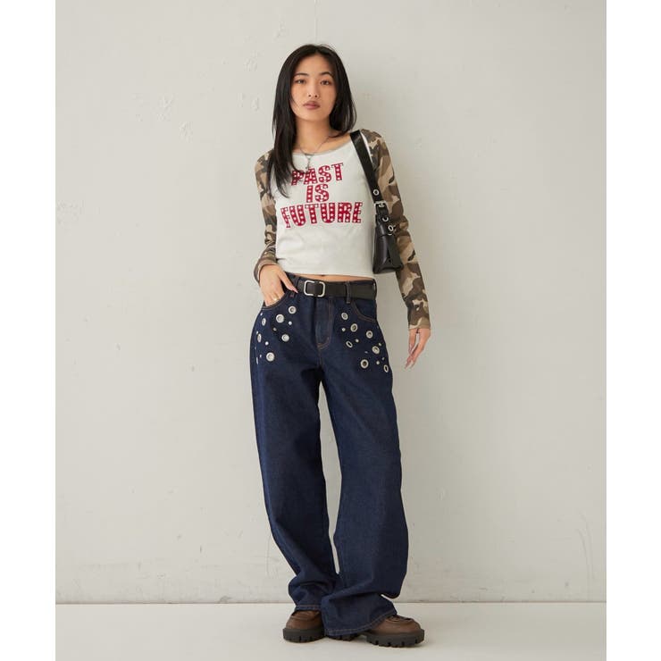 【WHO'S WHO gallery】スタースタッズラグランロゴトップス | PAL GROUP OUTLET | 詳細画像39 