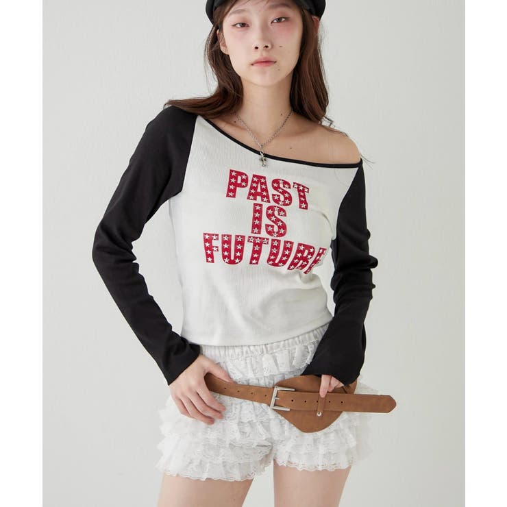 BLK | 【WHO'S WHO gallery】スタースタッズラグランロゴトップス | PAL GROUP OUTLET