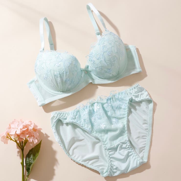 ミント | ガーリーリボンレース３/４モールドカップブラ＆ショーツ  | palissee