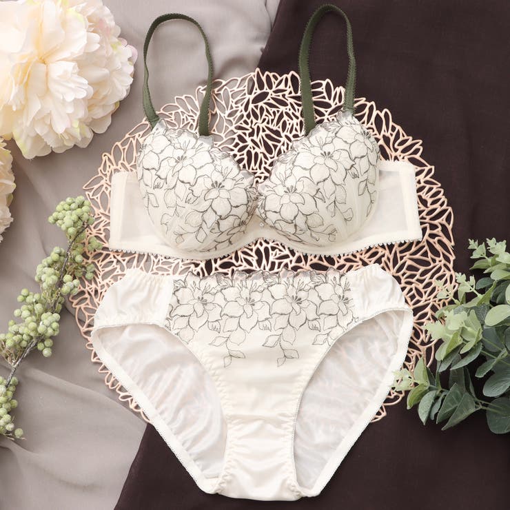 アイボリー | 【EFカップ】大花ラメチュール ３/４カップブラ＆ショーツ  | palissee