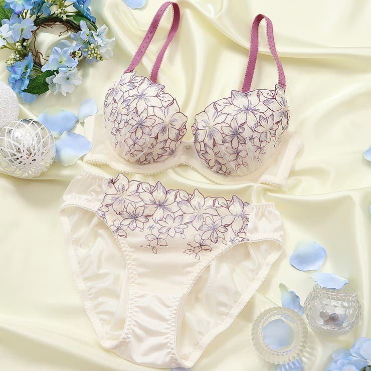 アイボリー | 【EFカップ】ボーラーシフォンフラワー３/４カップブラ＆ショーツ  | palissee