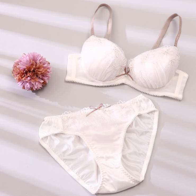 アイボリー | 【EFカップ】フルールアティラン ３/４カップブラ＆ショーツ  | palissee
