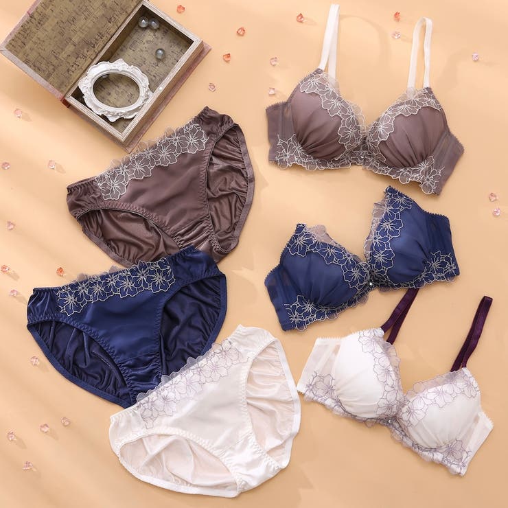 ニュアンスフルール3/4カップブラ＆ショーツ [品番：PLSW0001095