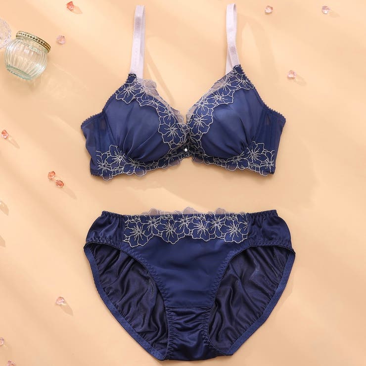 ネイビー | ニュアンスフルール３/４カップブラ＆ショーツ  | palissee