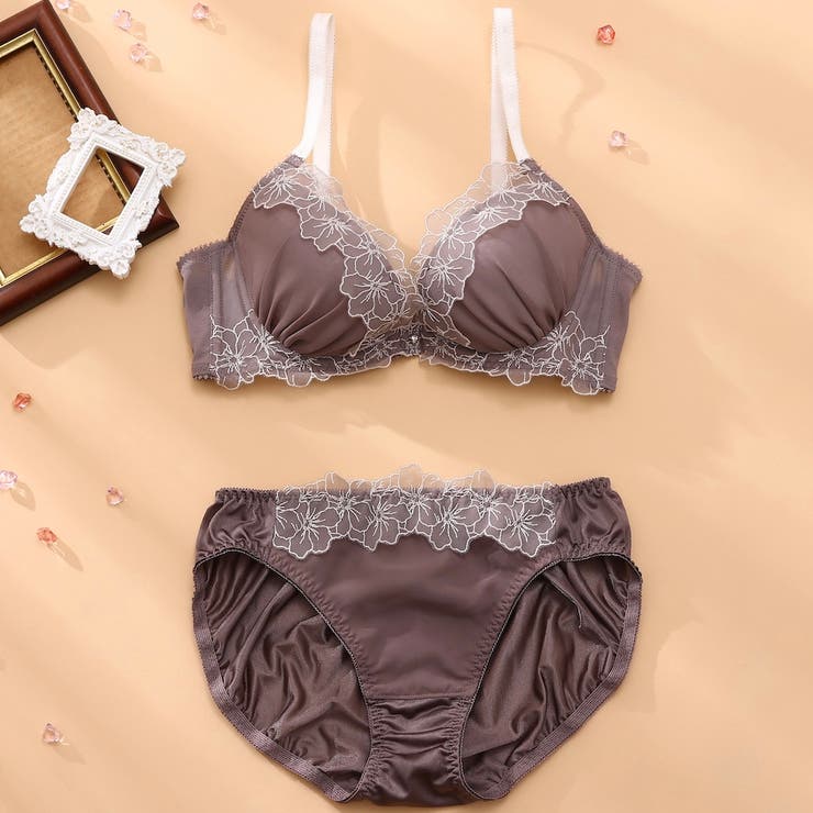 ニュアンスフルール3/4カップブラ＆ショーツ [品番：PLSW0001095