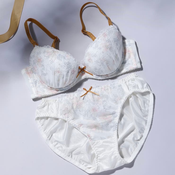 アイボリー | フローラレーシー３/４カップブラ＆ショーツ  | palissee