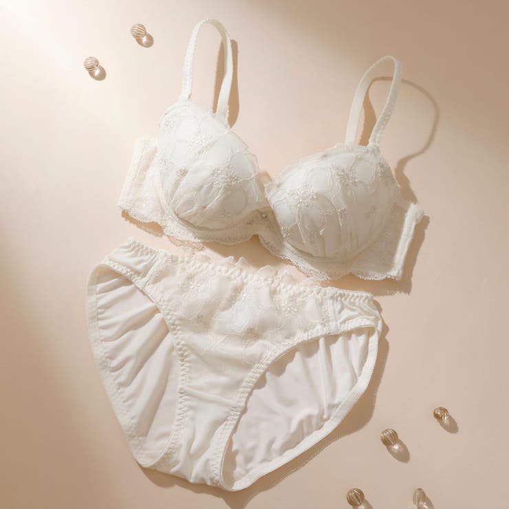 アイボリー | アザレアラメレース３/４カップブラ＆ショーツ  | palissee