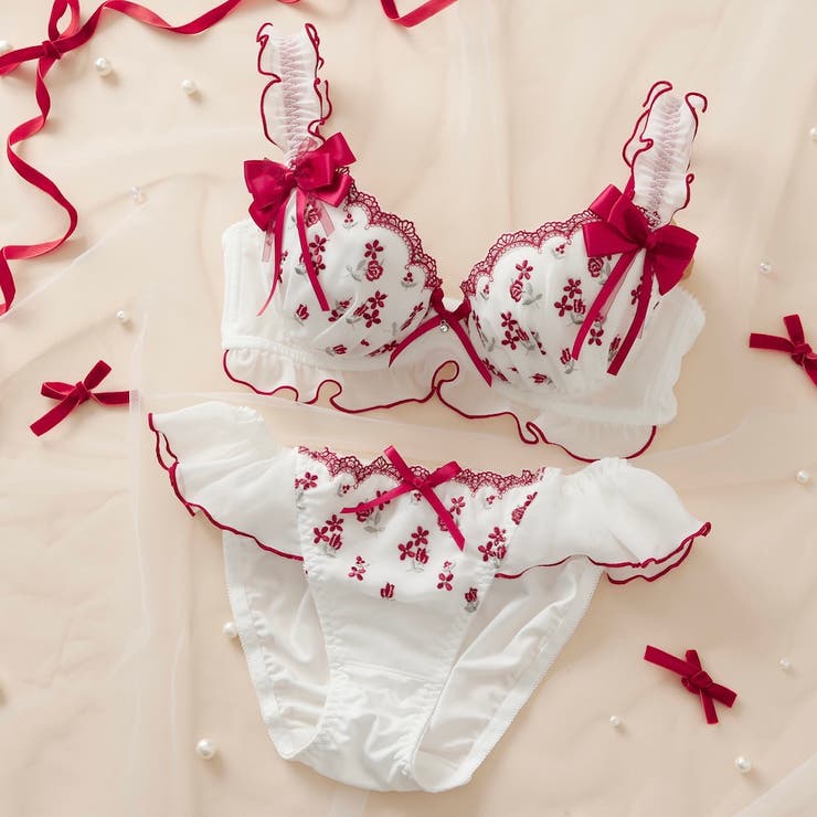 レッド | 【EFカップ】Rosette Ribbon３/４カップブラ＆ショーツ  | palissee