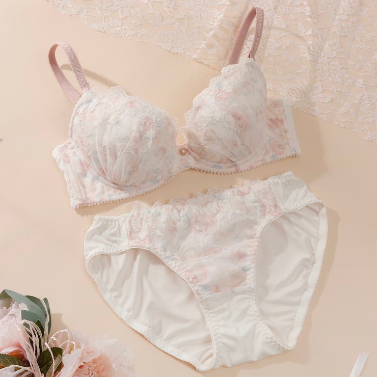 アイボリー | 【EFカップ】フルールレーヴ３/４カップブラ＆ショーツ  | palissee